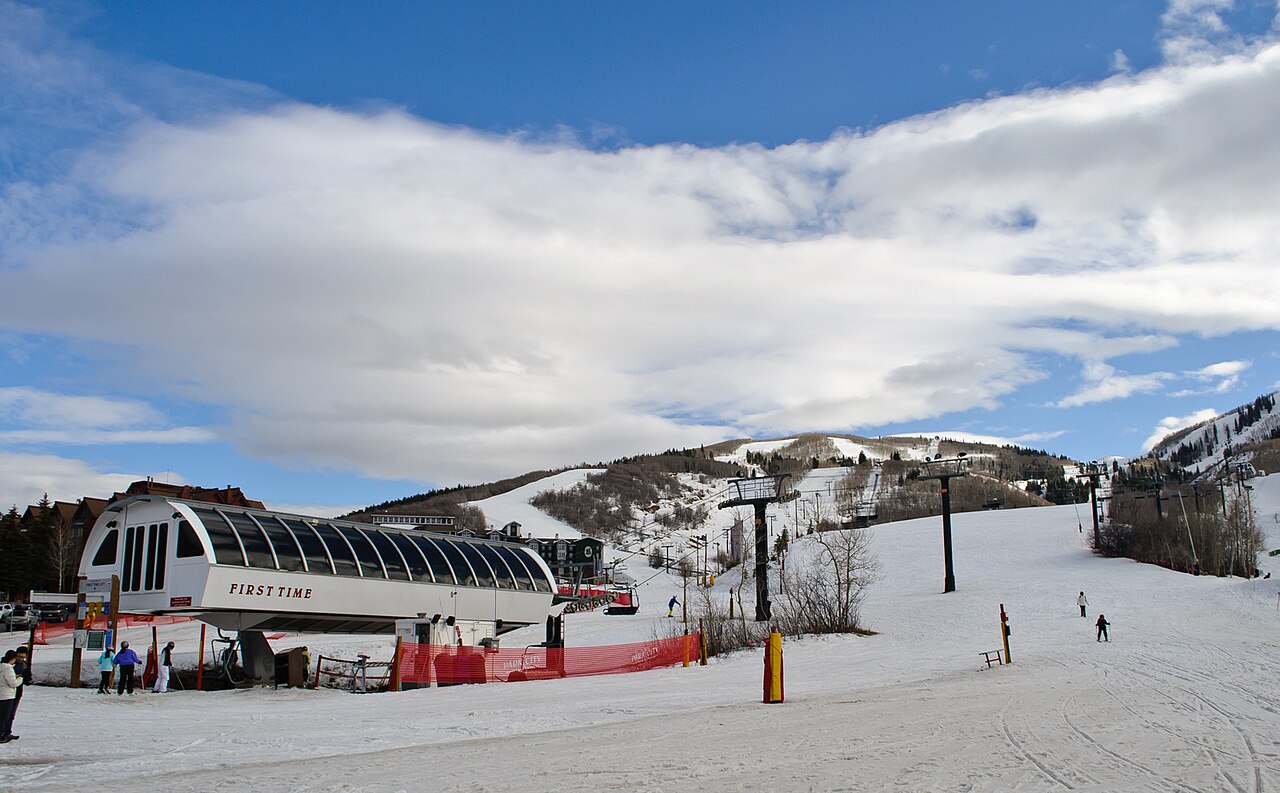 Park City — winter ski area. Photo: InSapphoWeTrust from Los Angeles, California, USA. Archive image; resized.