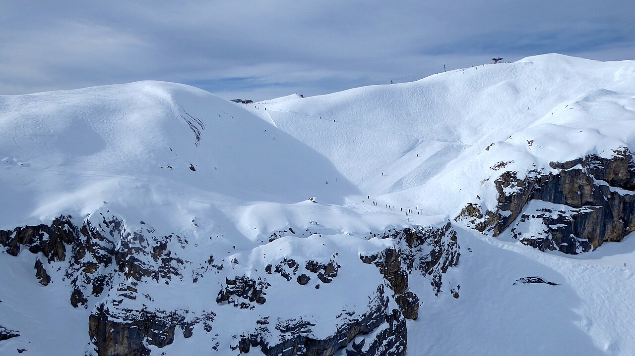 Crans Montana — Bella Lui ski run. Photo: Denise Hastert. Archive image; resized.
